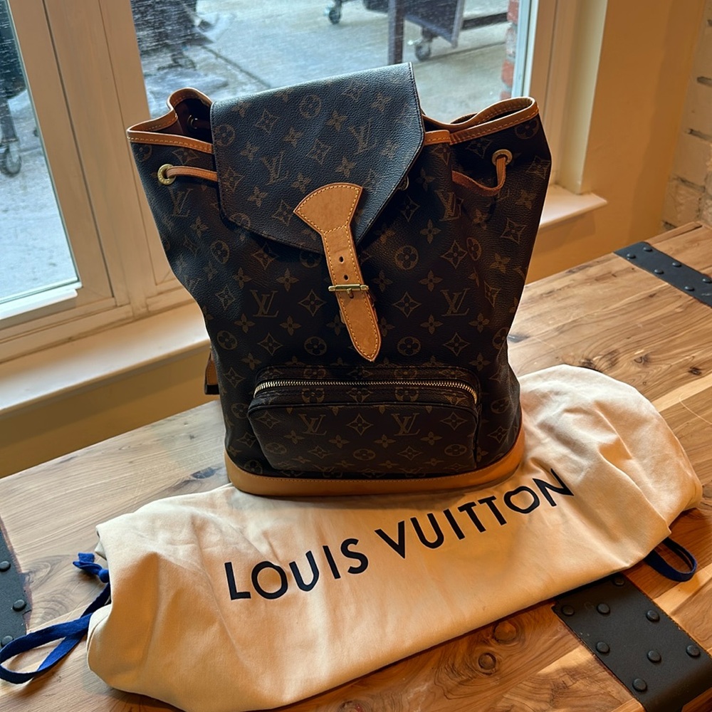 Louis Vuitton - Vintage Montsouris Backpack Monogram Canvas GM - Gently Used